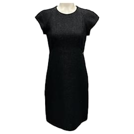 Schwarzes schimmerndes Tweed-Kleid mit kurzen Ärmeln von Chanel