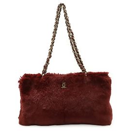 Borsa a spalla in pelliccia di coniglio Chanel con catena e logo Coco