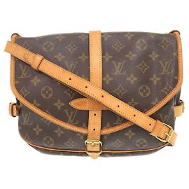 Saumur 30 Monogram Schultertasche von Louis Vuitton