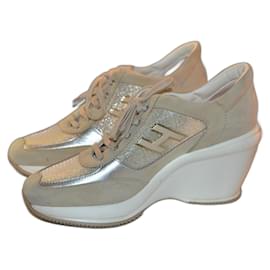 Hogan Sneaker beige und gold Leder Größe 40
