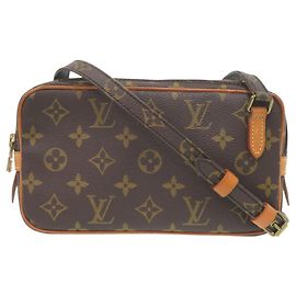Bolso de Hombro Monogram Marly de Louis Vuitton