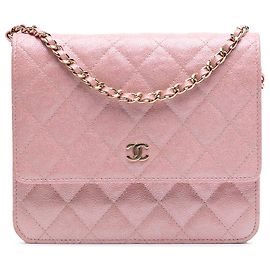 Chanel Portafoglio con catena CC Square Quilted Iridescent Caviar Rosa