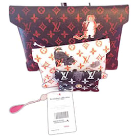 Edizione Limitata Kirigami Grace Coddington Catogram x LOUIS VUITTON