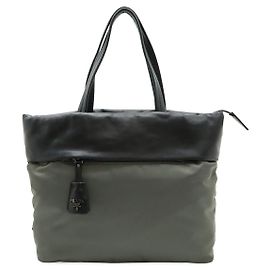 2-in-1 Tote Bag aus Nylon und Nappa-Leder 1BG047 von Prada