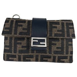 Fendi Baguette wandelbarer Gürtel aus Zucca-Canvas medium