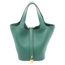 Hermès Picotin Lock 18 aus grünem Clemence