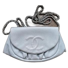 Chanel Portafoglio Halfmoon su catena
