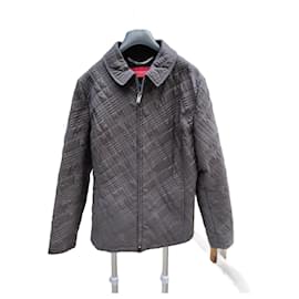 Sublime chaqueta corta acolchada gris Burberry talla 42 FR / L-XL con logo bordado