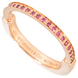 Anello in oro rosa con zaffiro Tiffany & Co.