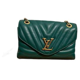 Louis Vuitton New Wave MM