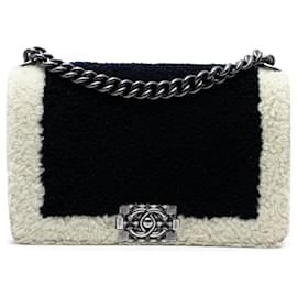 Chanel Nero Vecchio Medio Bicolore Shearling Boy Flap