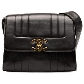 Chanel Nero Pelle di Agnello Trapuntata Verticale