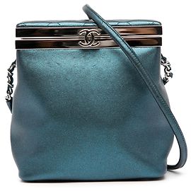 Borsa Vanity in Pelle di Vitello Metallica Blu CC di Chanel