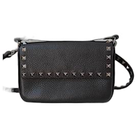 Valentino Garavani Rockstud Sac à main en cuir grainé noir