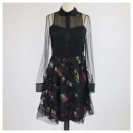 Robe midi noire en dentelle florale à manches longues Red Valentino