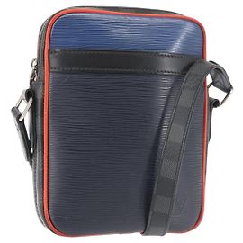 Borsa Louis Vuitton Danube in pelle Epi slim