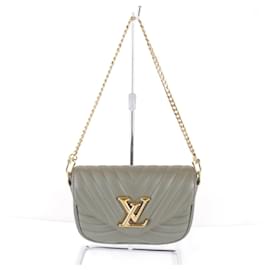 Borsa a Spalla Multi Pochette New Wave di Louis Vuitton