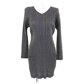 Issey Miyake PLEATS PLEASE Polyesterkleid aus der Serie PLEATS PLEASE
