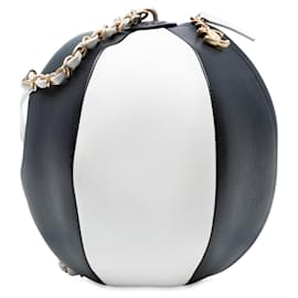 Borsa Coco Beach in pelle di vitello nera di Chanel