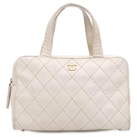 Borsa Chanel in agnello bianco con cucitura selvaggia CC