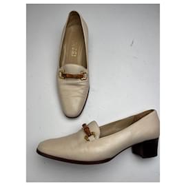 Vintage Gucci Lederpumps mit Bambus 36,5 beige schwarz