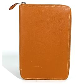Portafoglio Lungo Azap di Hermès in Pelle Dorata