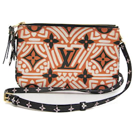 Pochette Doble Cierre Clafity LV M69488 de Louis Vuitton