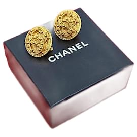Orecchini Coco Mark di Chanel