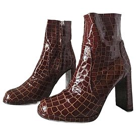 Topshop Stiefeletten aus braunem Leder
