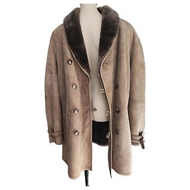 Autre Marque Lammfellmantel Taupe mit Lederbesatz