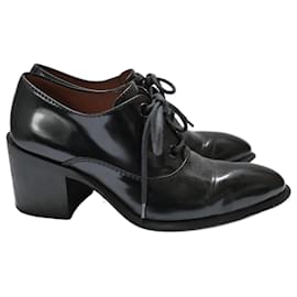 Céline x Phoebe Philo Oxfords con Tacco Resort 2015
