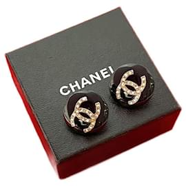 Orecchini Coco Mark di Chanel