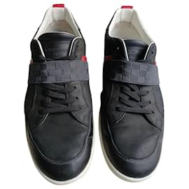 Sneakers Louis Vuitton in pelle nere uomo 41