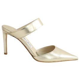 Jimmy Choo Tacones de cuero dorados