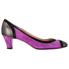 Zapatos de tacón de punta redonda Marc Jacobs en terciopelo morado