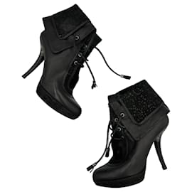 Botines Dior de cuero negro con cordones