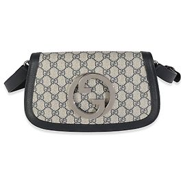 Bolso de hombro Blondie en lona GG Supreme beige y azul de Gucci