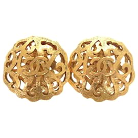 Orecchini a clip in oro vintage Coco Mark di Chanel