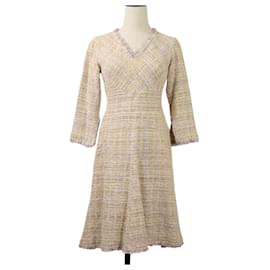 Chanel V-Ausschnitt Sommer-Tweed-Kleid