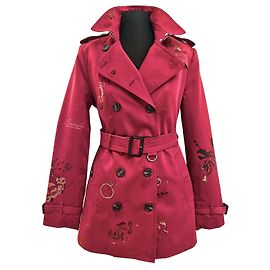 Burberry Limitierte Auflage "Trench Art" Kurzer Chelsea-Mantel – Tiefes Burgunder (Seltenes Sammlerstück)