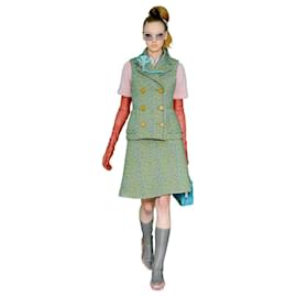 Prada Herbst 2015 Glockenrock mit Tropfenmuster