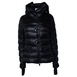 Moncler, chaqueta Armotech Grenoble en negro