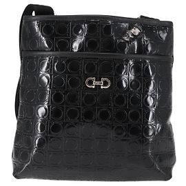 Borsa a Spalla Gancini in Pelle Verniciata Salvatore Ferragamo