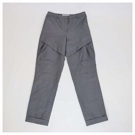 Pantalones plisados en mezcla de algodón y nylon gris Loewe