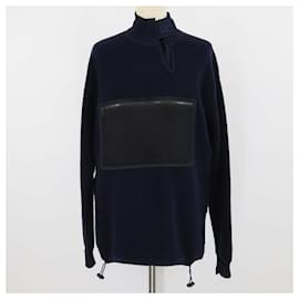 Fendi Navyblaue Wolljacke mit Klettverschluss, Stehkragen und langen Ärmeln