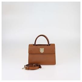 Sac à main Diorever petit modèle en cuir marron Christian Dior