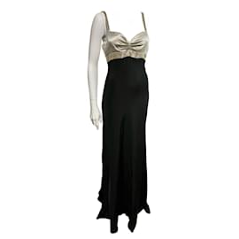 Jenny Packham Schwarzes und silbernes Abendkleid aus Seide mit handbestickten Perlen
