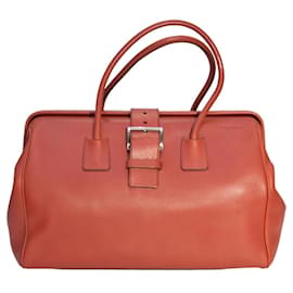 Borsa da dottore vintage Prada in pelle rossa, con struttura superiore e doppio manico