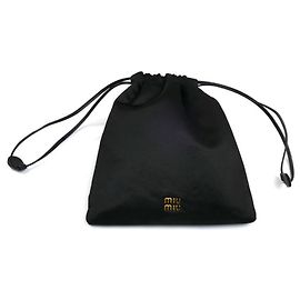 Pochette Duchesse Miu Miu in Nero