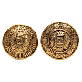 Pendientes de clip dorados Matelassé CHANEL - Chanel